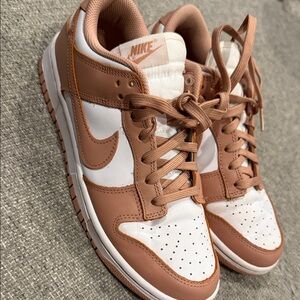 Nike Women's Athletic Shoes in White and Tan